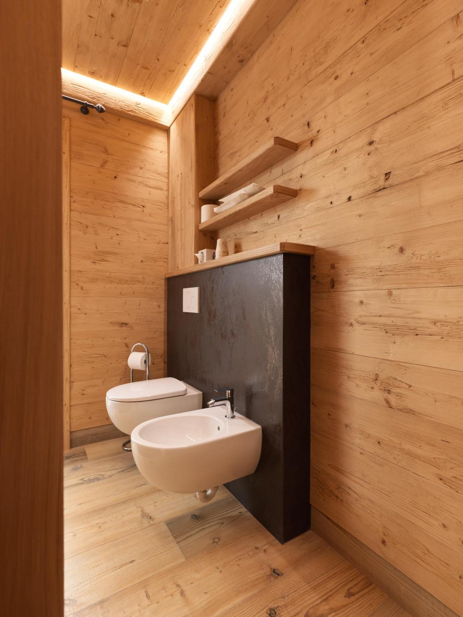 Hotel Haus Michaela Sappada Bagian luar foto