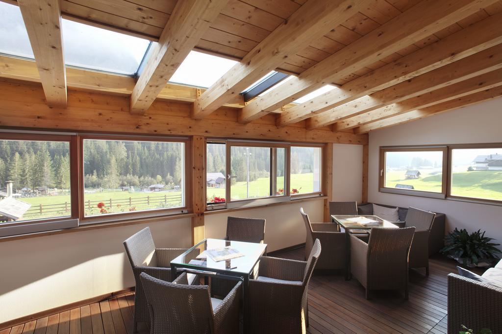 Hotel Haus Michaela Sappada Bagian luar foto