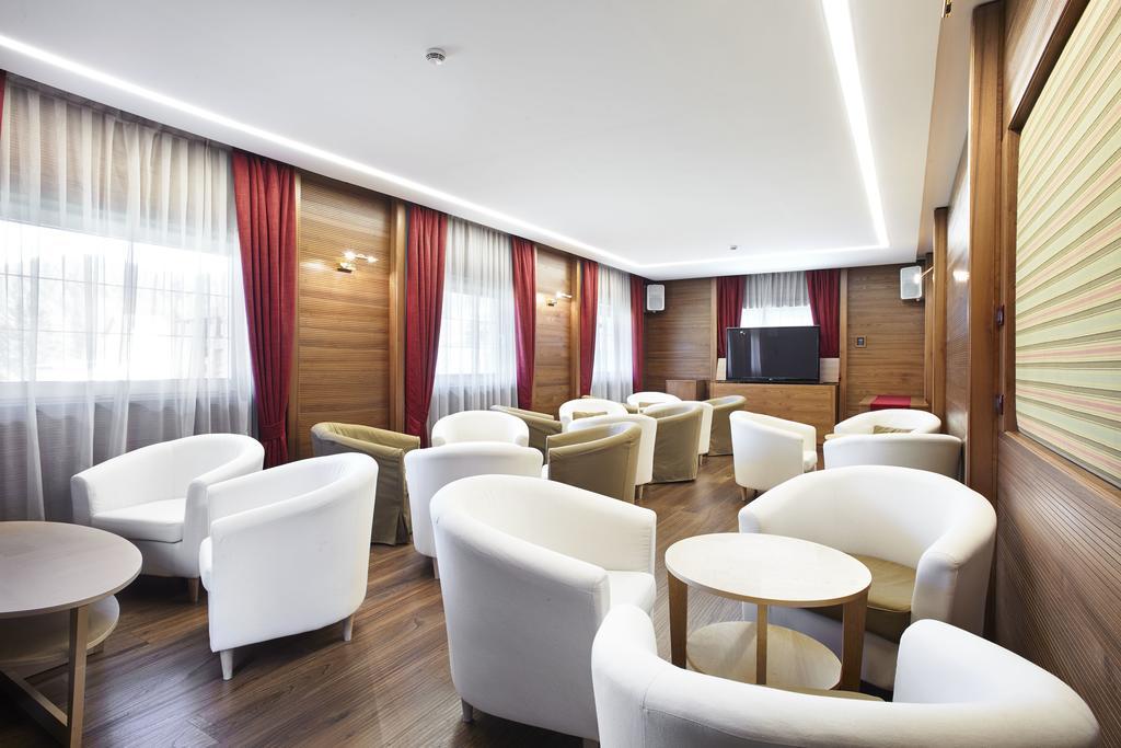Hotel Haus Michaela Sappada Bagian luar foto
