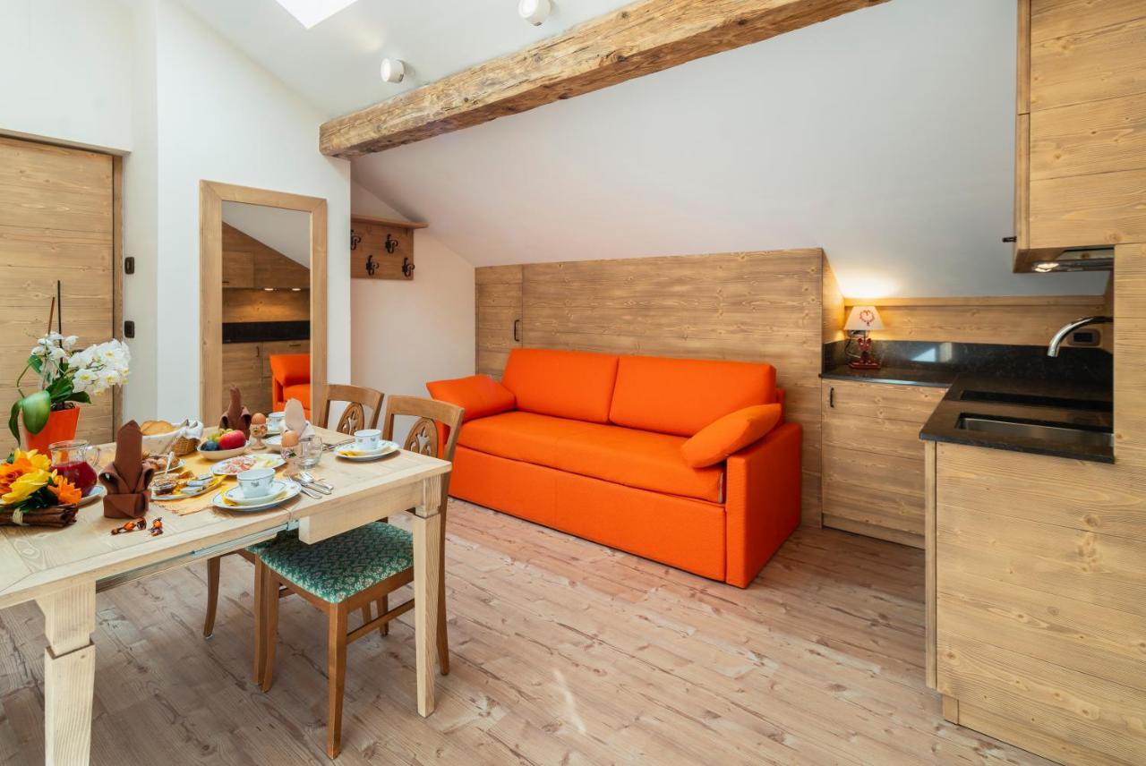 Hotel Haus Michaela Sappada Bagian luar foto